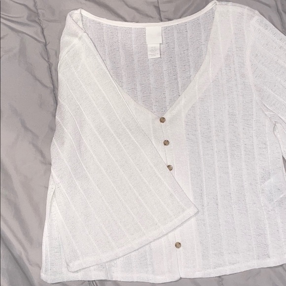 H&M Blouse - Picture 3 of 4